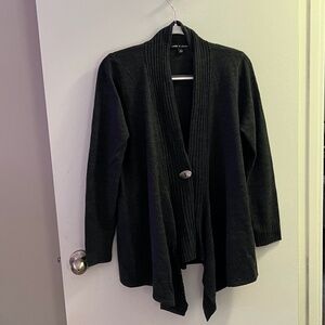 Cable & gauge medium gray one-button open front cardigan 100% acrylic never worn